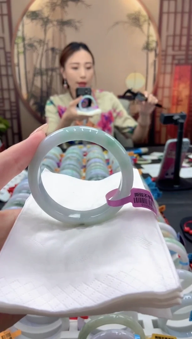 翡翠手镯未镶嵌000021109
