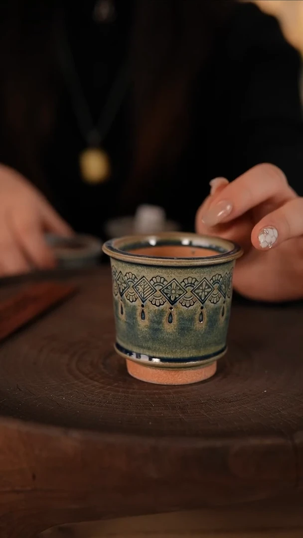 【闪购商品】红陶1-30-006默认有瑕口5.5