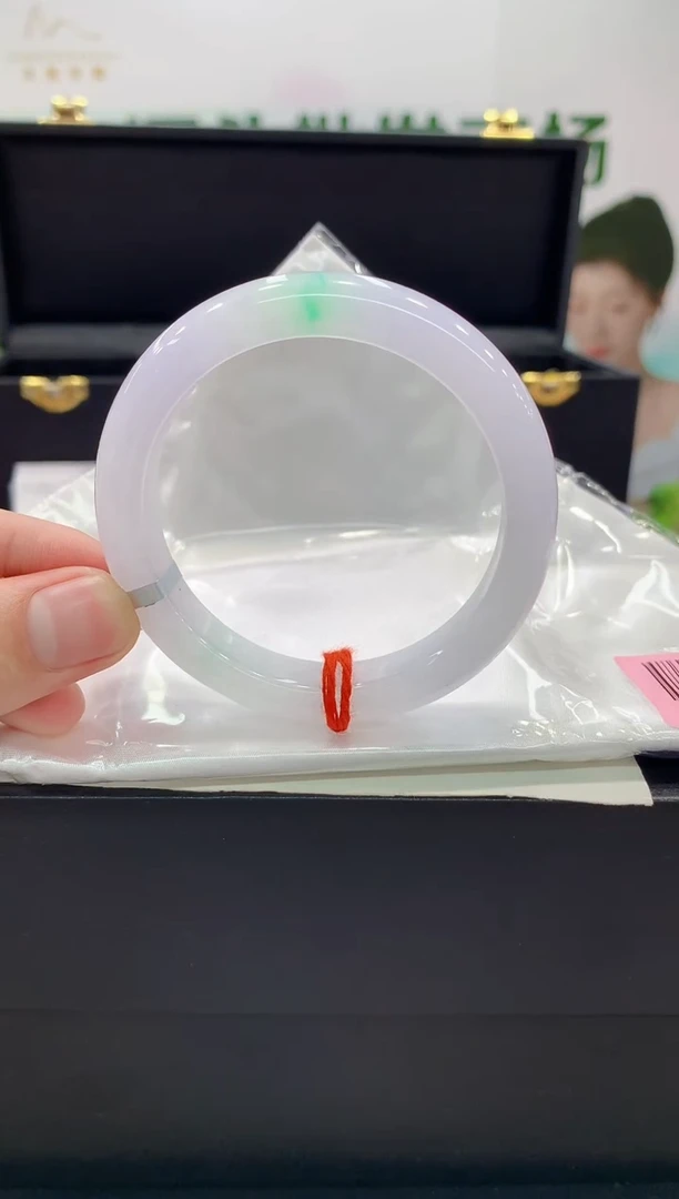 翡翠手镯未镶嵌手镯