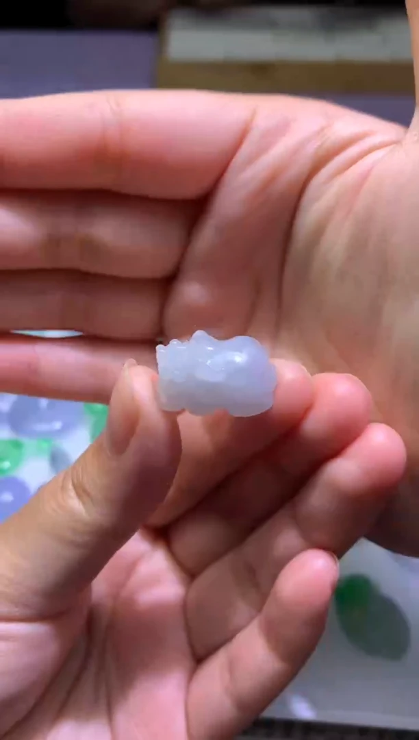 未镶嵌定制翡翠毛货