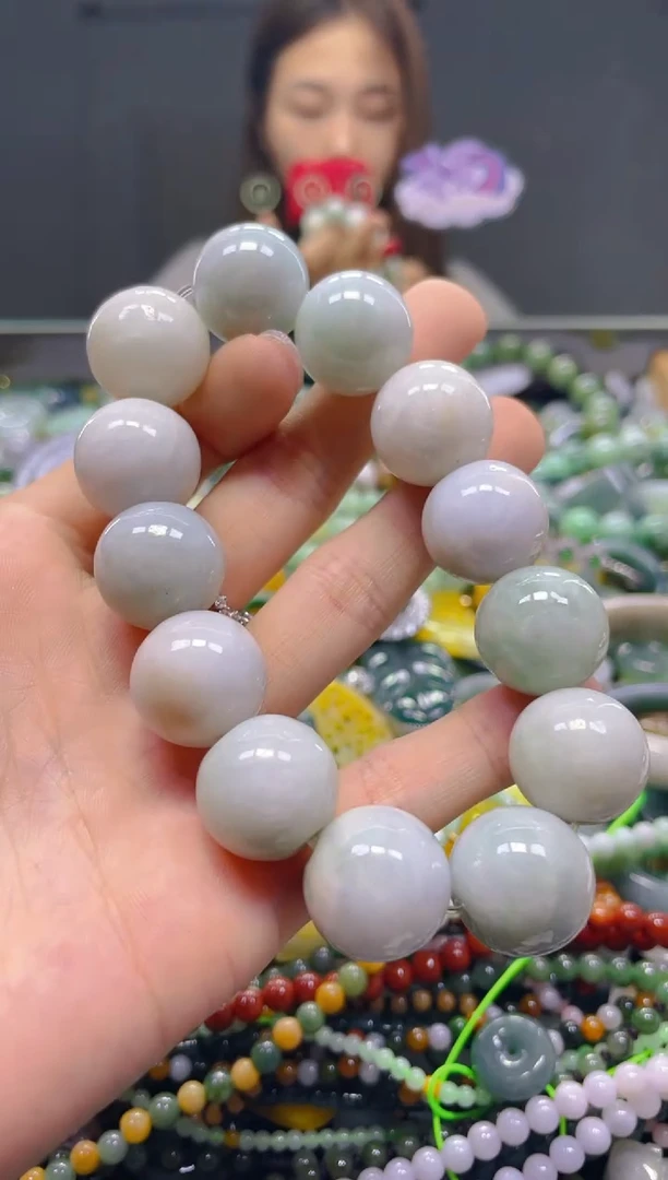 颈饰未镶嵌翡翠16MM/Q/翡翠A货，一件也是批发价