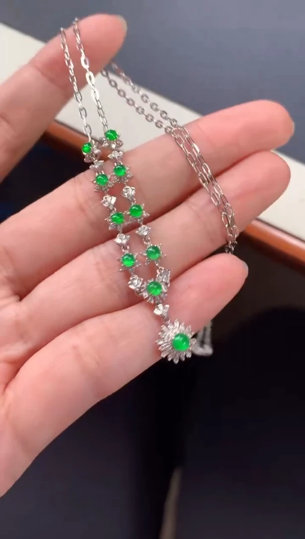 套链18K金镶嵌翡翠A393|9800