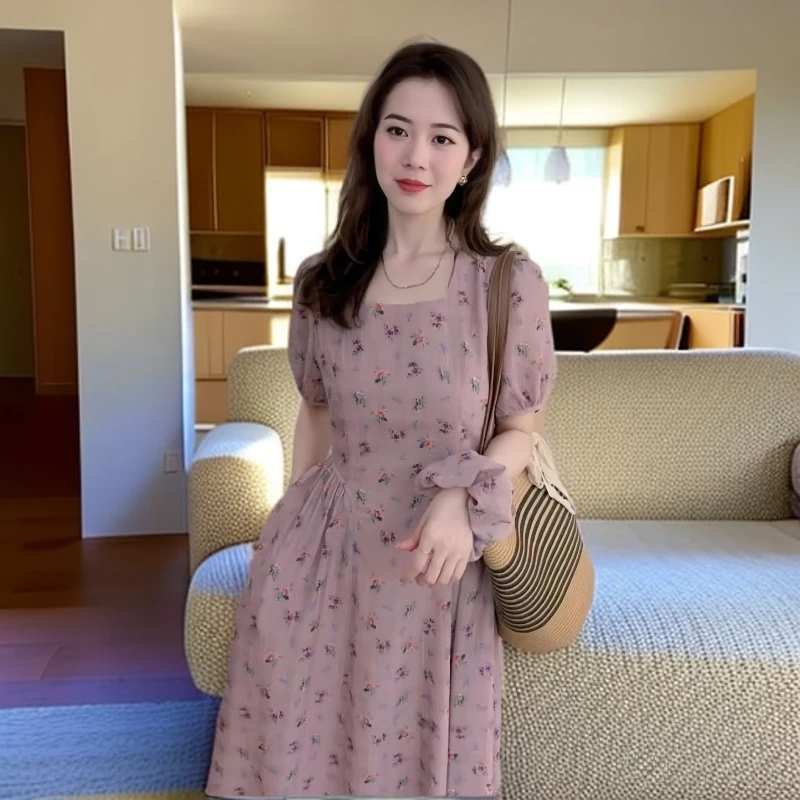 大码夏季方领轻熟风宽松显瘦温柔显白时尚气质泡泡袖甜美连衣裙