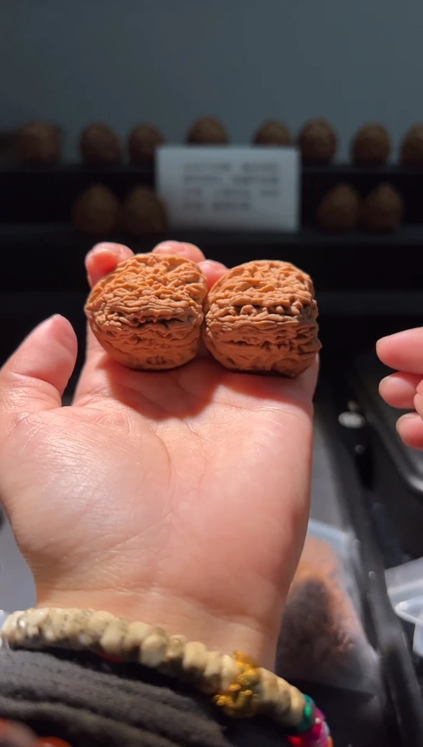 吊坠文玩核桃煽**影88福利对南疆石