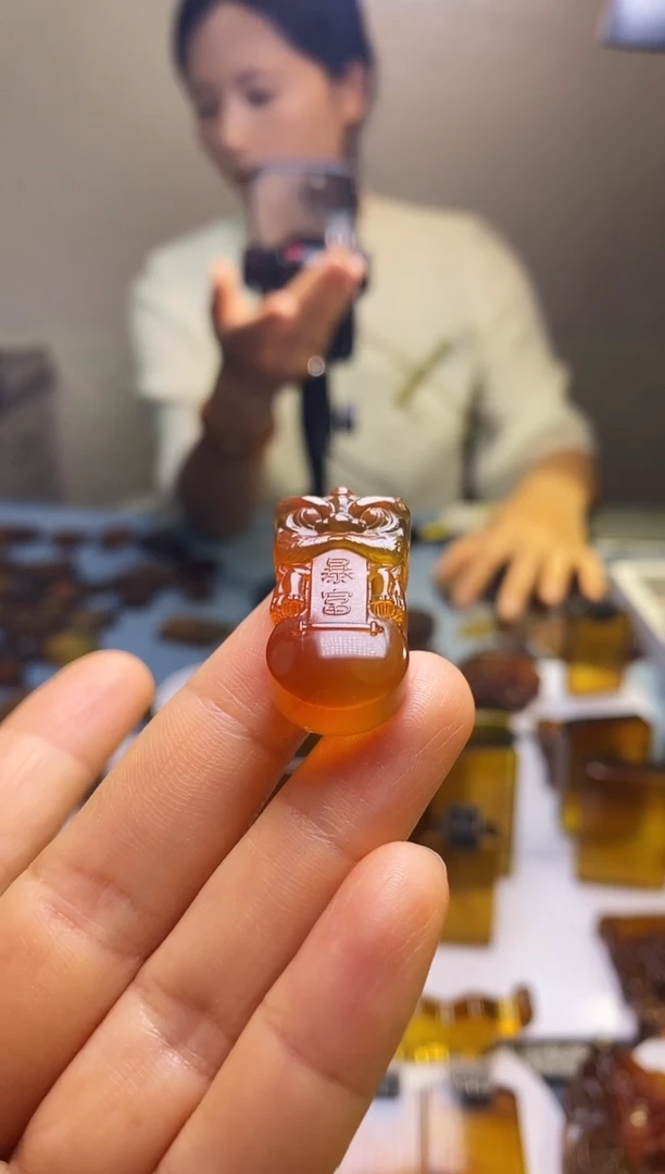 琥珀颈饰未镶嵌SN60-83（有求必应·暴富）