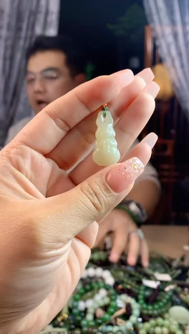 【闪购商品】和田玉挂件未镶嵌多样性发货拍一发一