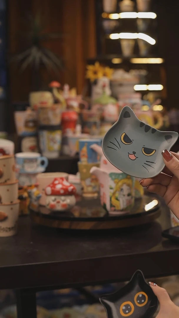 景德镇釉下彩绘设计师款式陶瓷