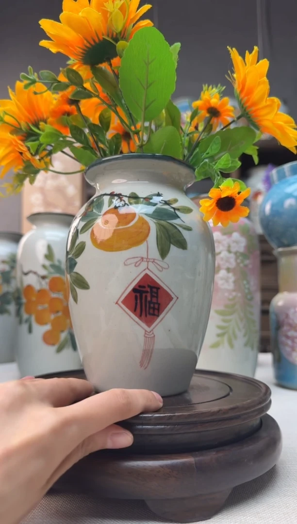 【闪购商品】瓶景德镇手绘陶瓷花瓶底部无孔高17口8左右