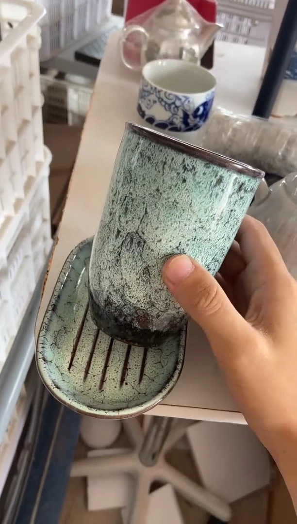 杯摄影的产品有使用过的痕迹有点脏介意勿拍