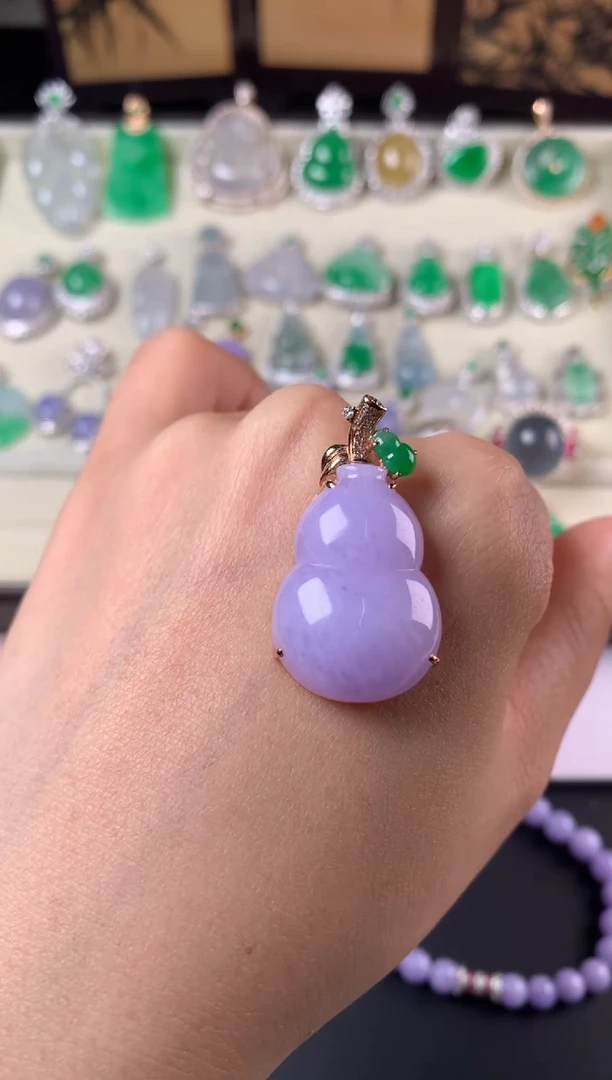 吊坠(不含链)18K金镶嵌翡翠吊坠