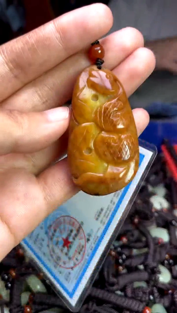未镶嵌和田玉挂件1