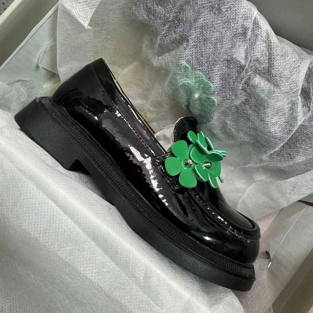 【26-37码】新款乐福鞋时尚花朵套脚皮鞋单鞋8002