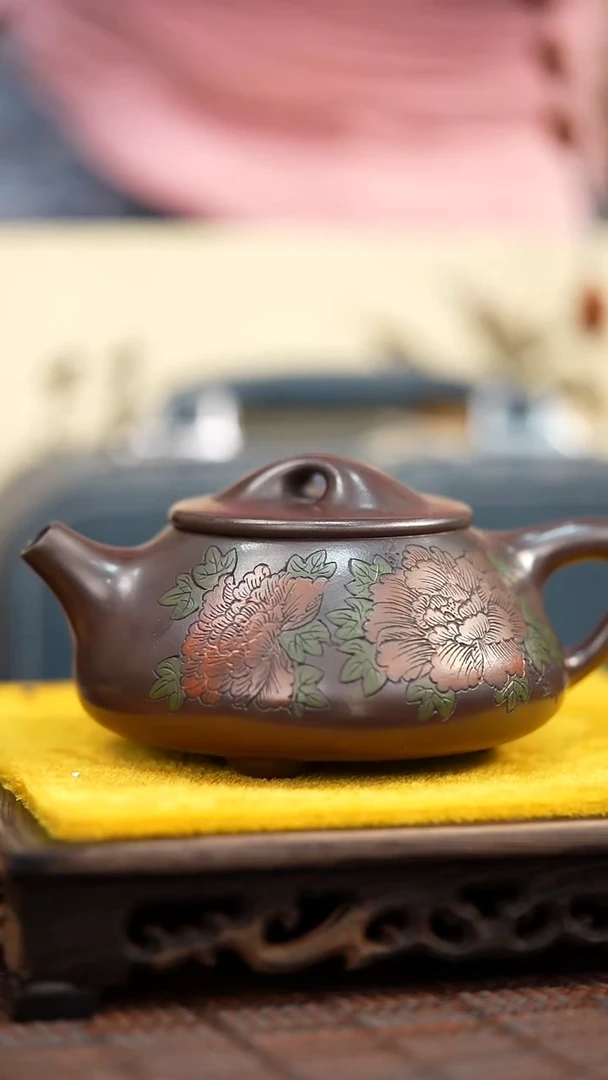 宜兴紫砂原矿全手12