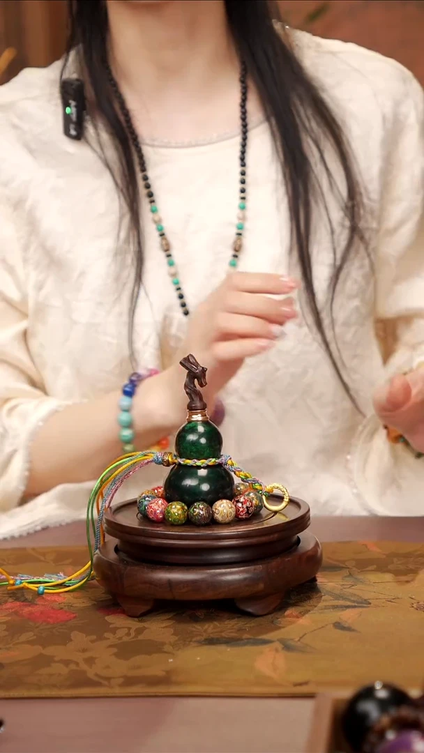 152易林大漆开口小葫芦--178
