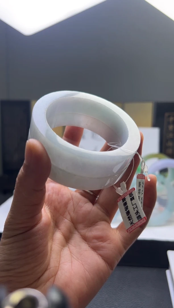 定制翡翠翡翠未镶嵌多样性/发一件