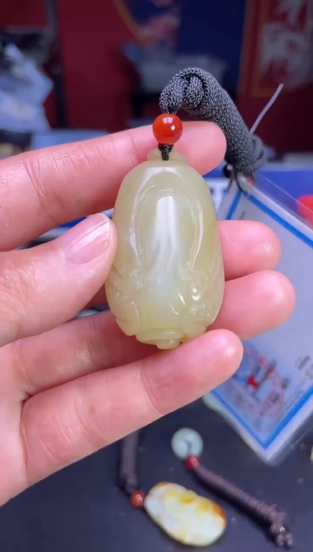 颈饰未镶嵌和田玉123