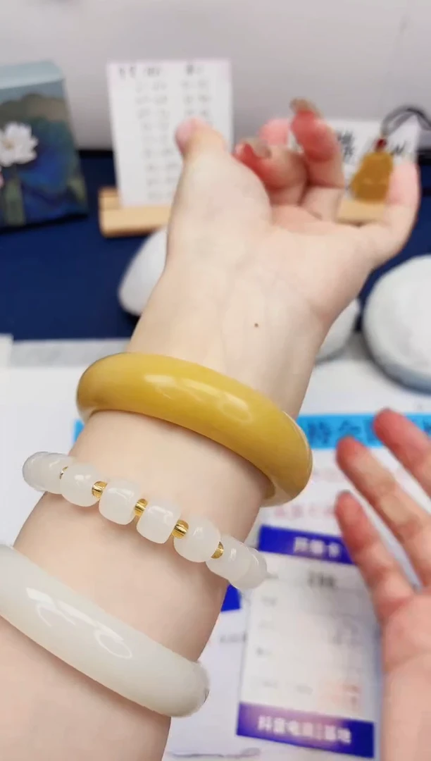 【闪购商品】石英质玉手镯未镶嵌296-财气镯-圈口57