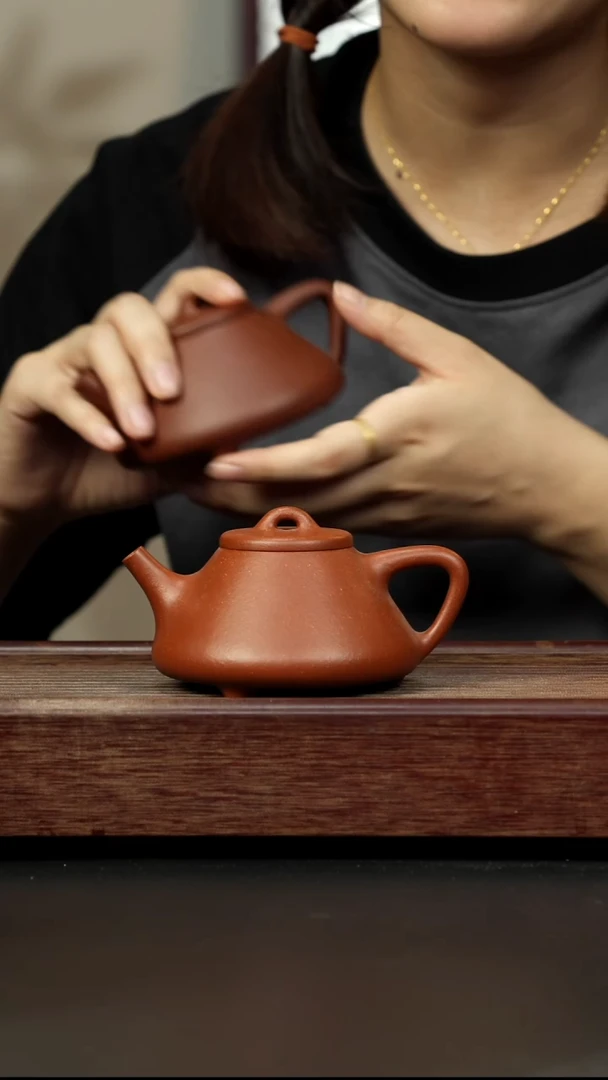 紫砂茶壶超矿标红降坡子冶石瓢