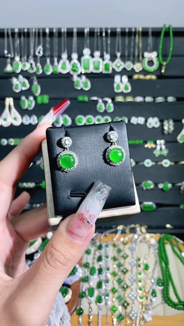 【闪购商品】翡翠耳饰银S925镶嵌多样性