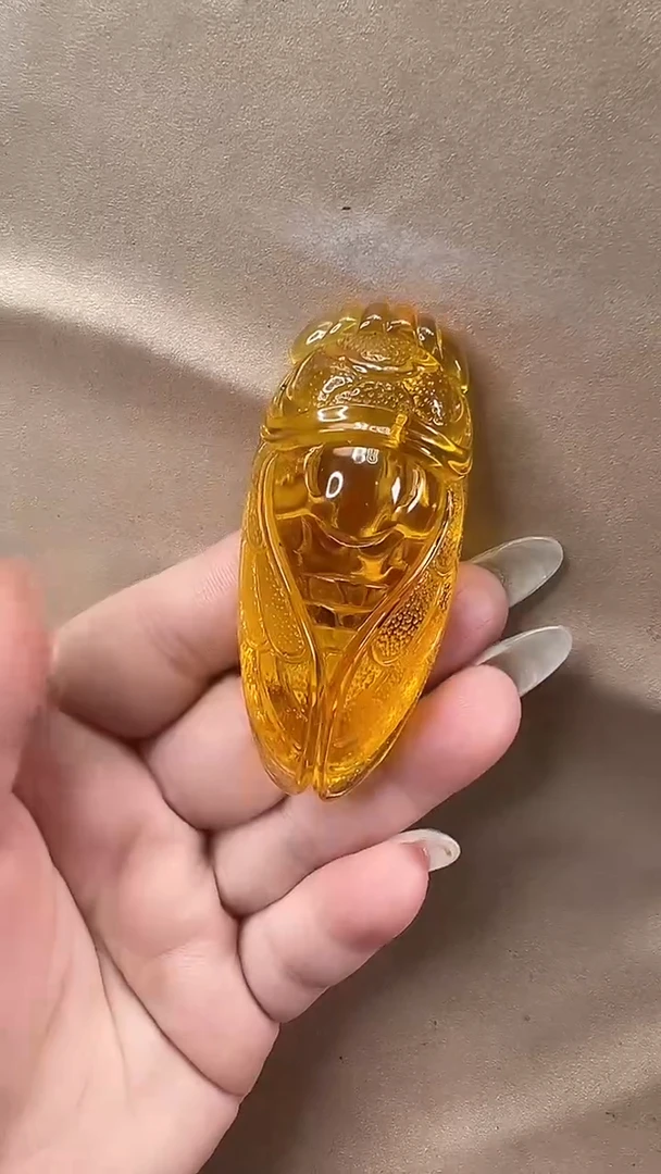 琥珀颈饰未镶嵌吊坠