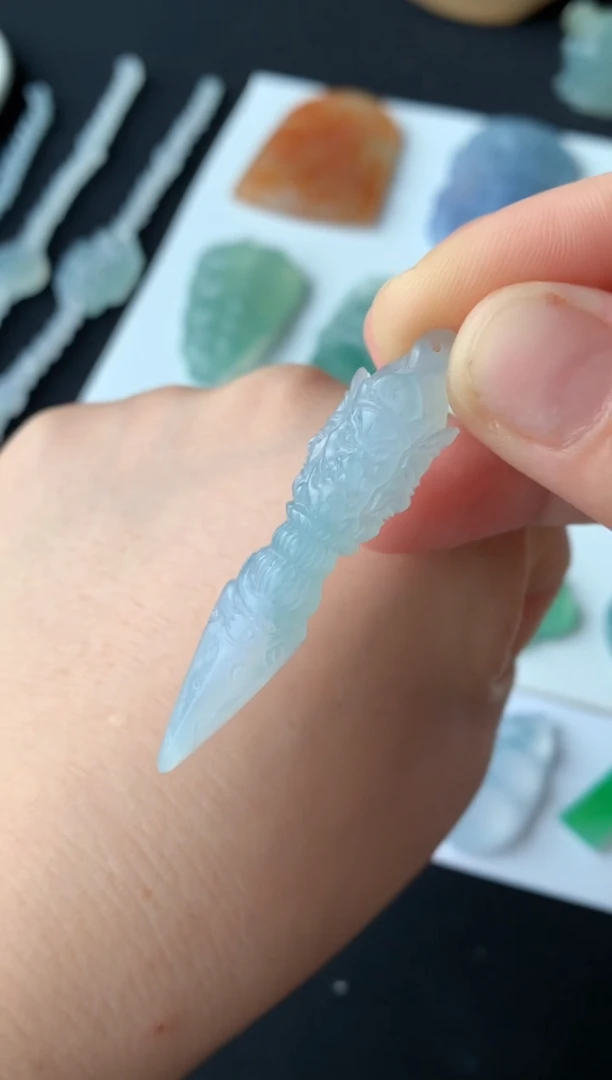 定制翡翠未镶嵌0985776108