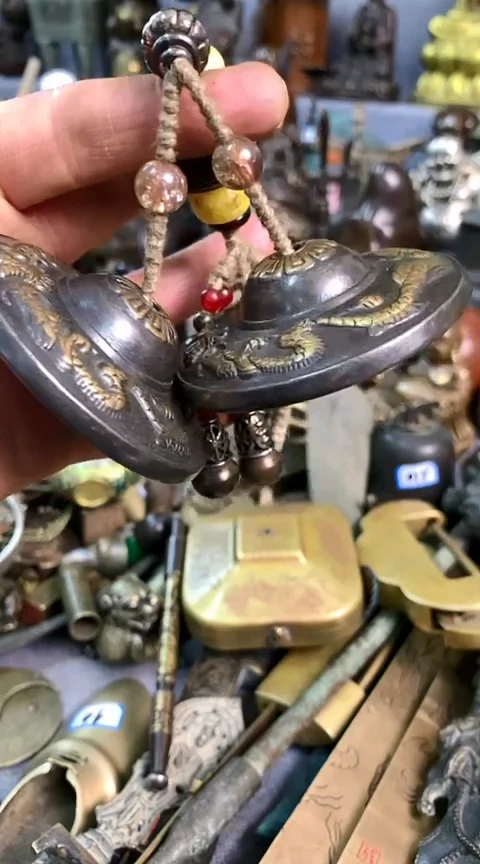 【闪购商品】一物一拍编号藏碰铃