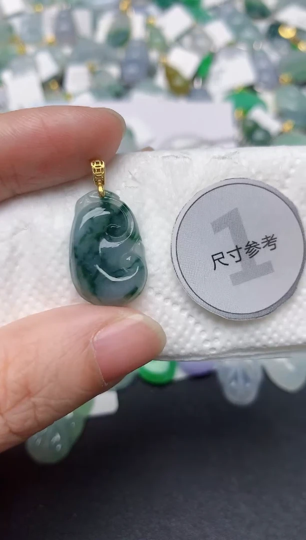 颈饰未镶嵌翡翠天然缅甸A货翡翠