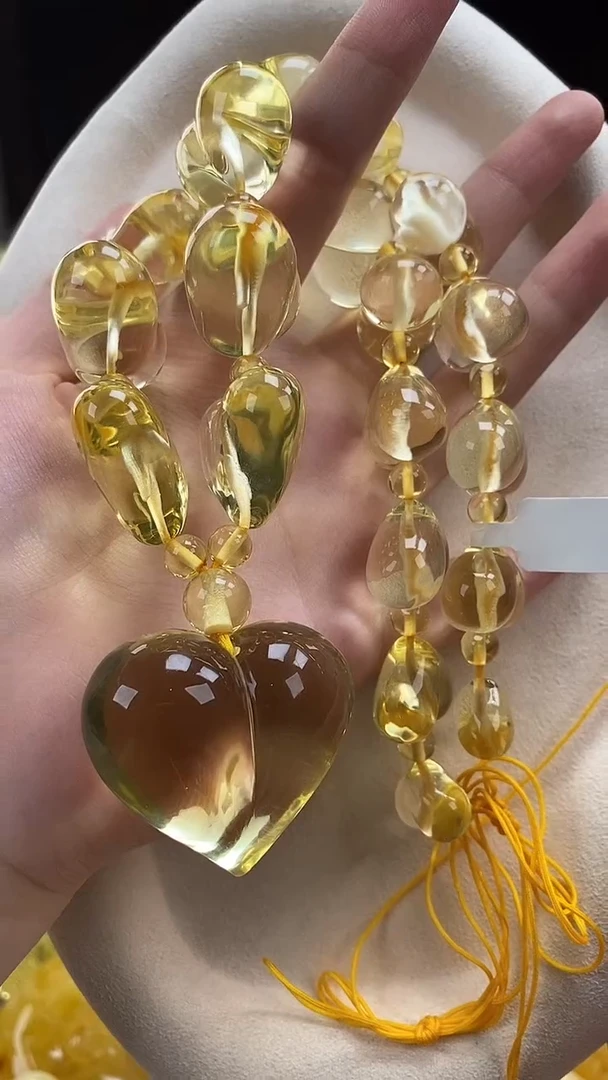 琥珀颈饰未镶嵌项链