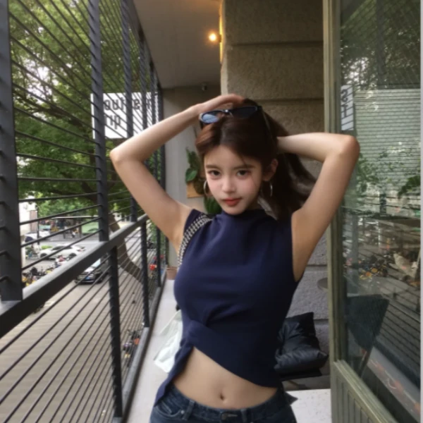 设计感辣妹气质上衣女2025新款显瘦牛仔裤套装