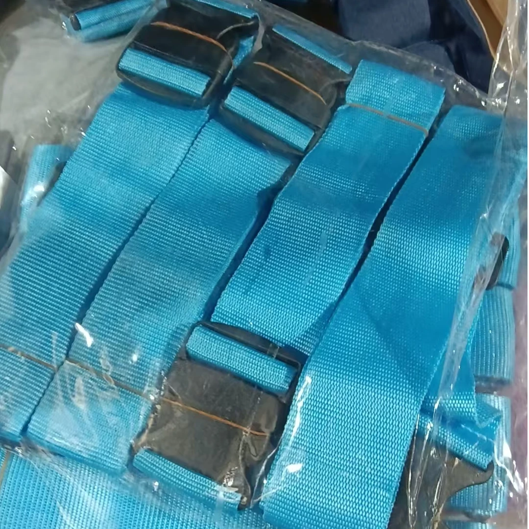 K837（颜色混发）安全带子库存尾货置物架（新三楼）
