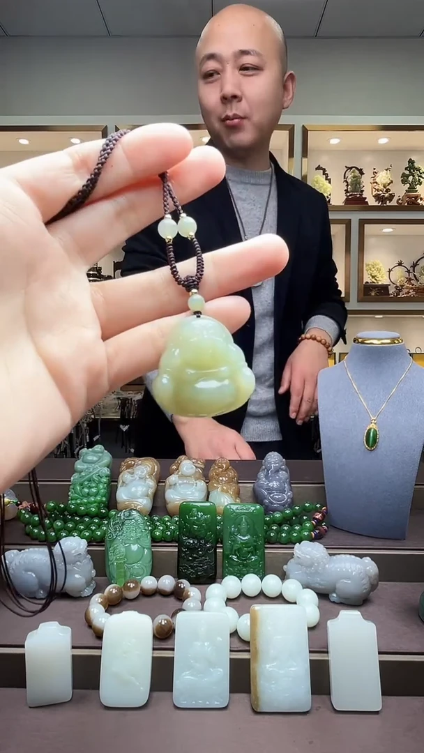 【闪购商品】和田玉颈饰未镶嵌苏