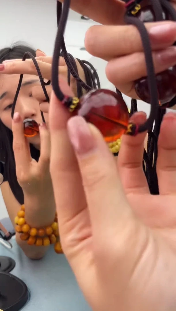 未镶嵌蜜蜡珠宝奇石假一罚十，0.27多样性发一件