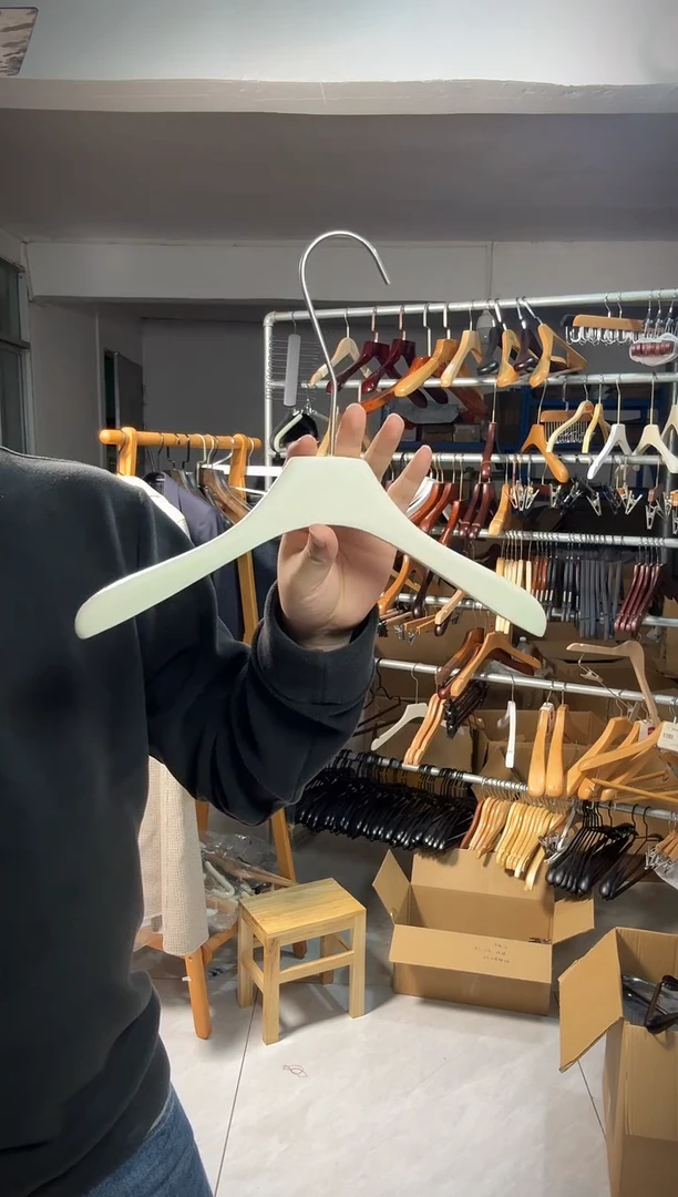 奶白色榉木儿童衣架10支装【不退换】