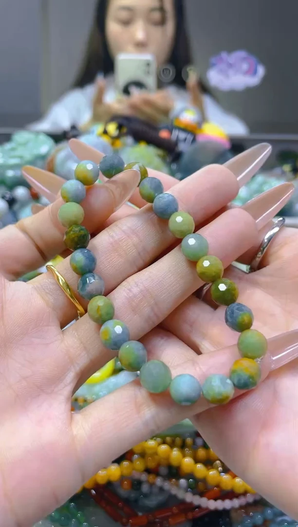 翡翠未镶嵌颈饰7MM/S/翡翠A货，一件也是批发价