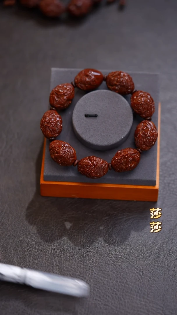 吊坠橄榄核吃**达橄榄核