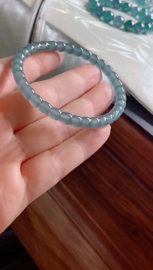 颈饰未镶嵌翡翠0416816510（卡6老型直切）