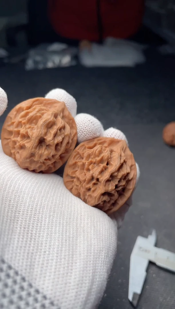 吊坠文玩核桃a71   龙纹  36尺