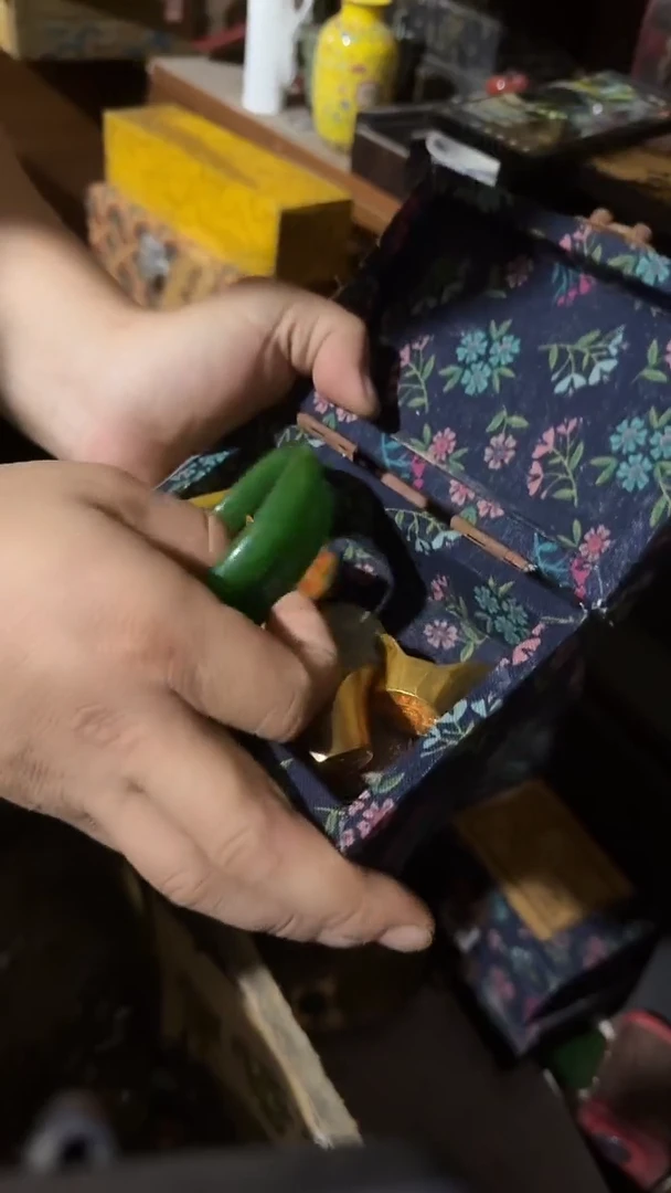 木闪电购链接精品摆件蓝花2