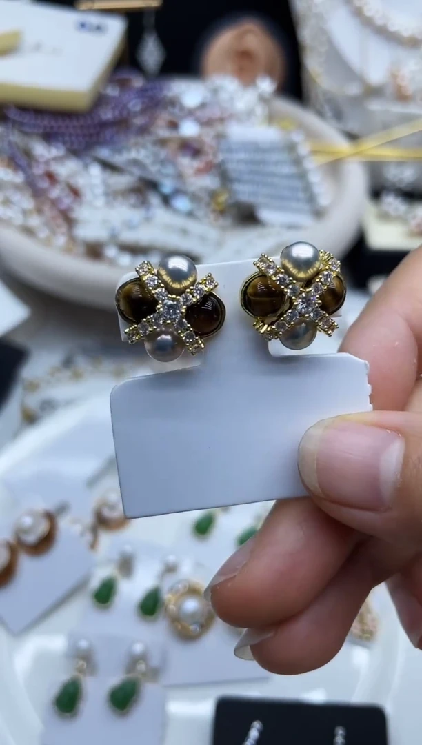 未镶嵌耳饰淡水珍珠耳钉多样性发其一