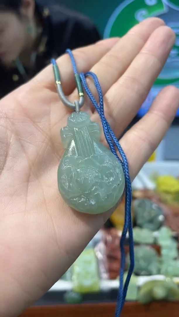 【闪购商品】岫玉吊坠未镶嵌·多样性发货*拍一发一