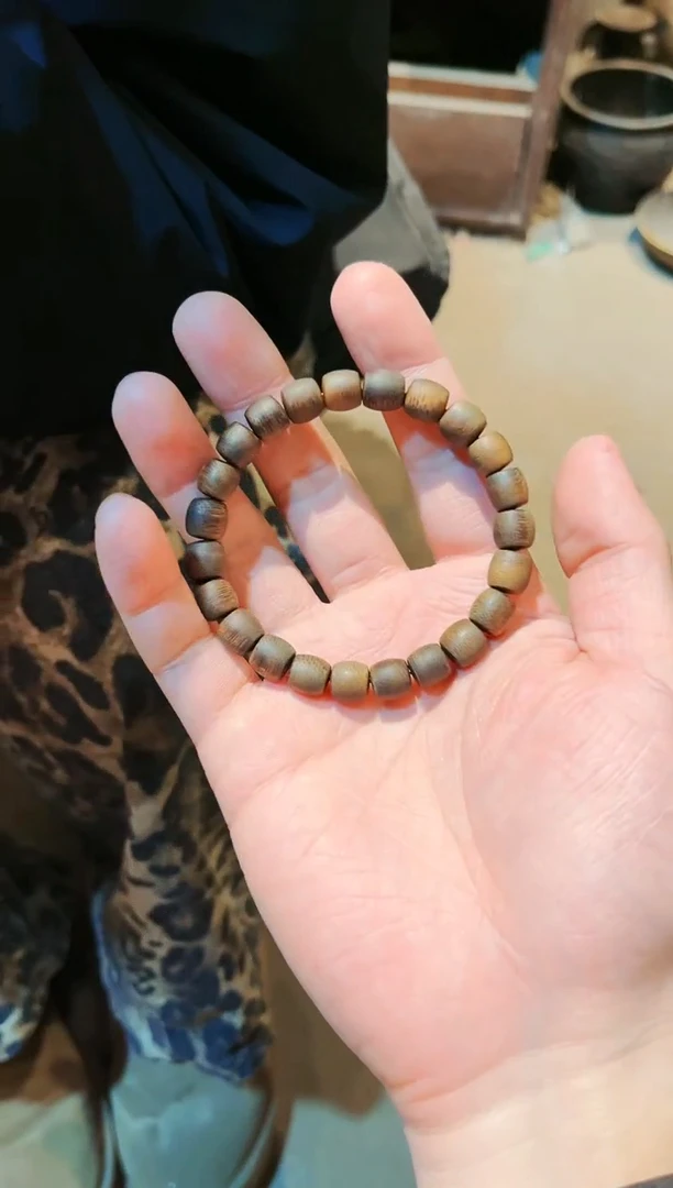 【闪购商品】沉香木手串七七精品专属链接66
