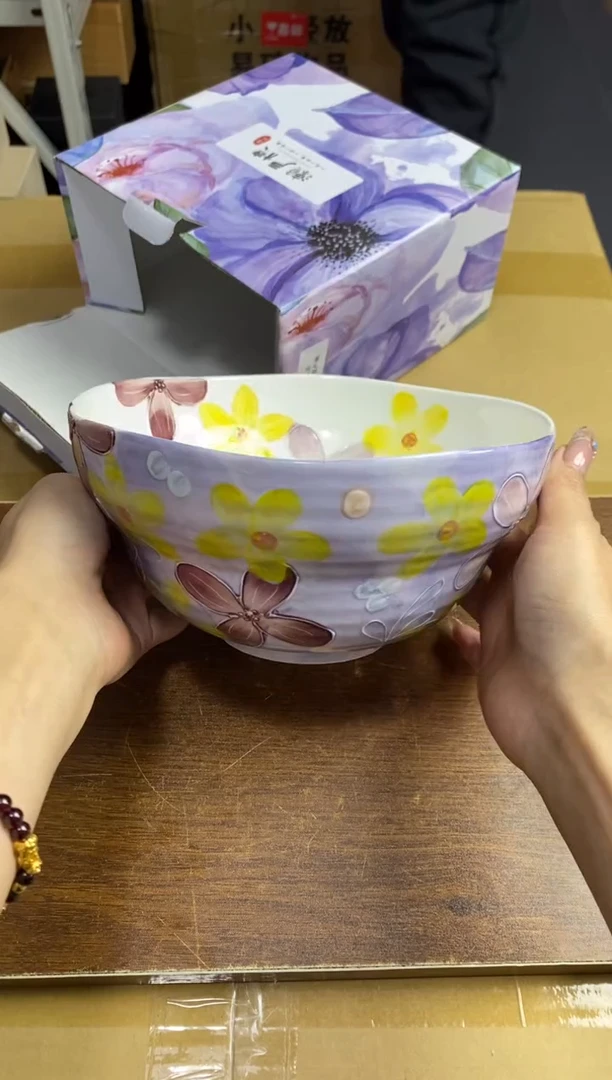 【闪购商品】瓷片隆莲瓷器欢迎大家