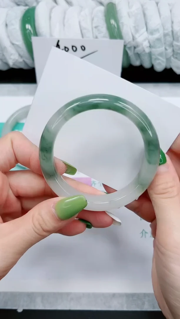 石英质玉手镯未镶嵌544-56