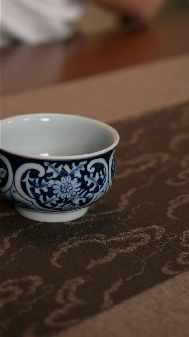 【青遇之境】手绘釉下开窗炉式杯