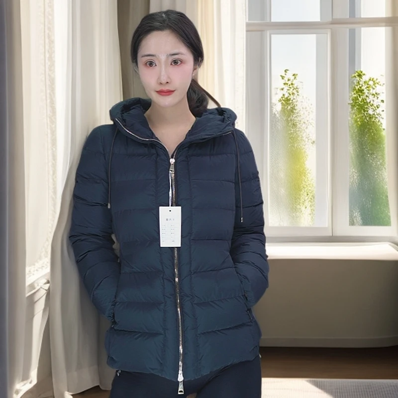 亿颗潮奢 全新未使用 丹丹  蒙口黑色短款秋冬保暖羽绒服1码 V150