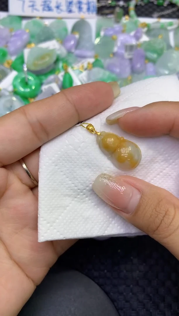 颈饰未镶嵌翡翠天然缅甸A货翡翠1