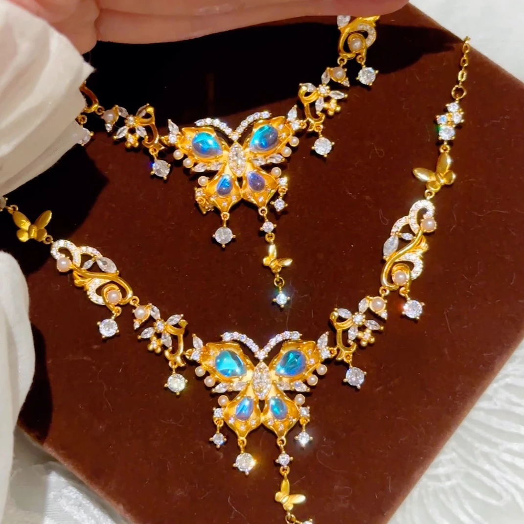 铜合金项链 华丽星月蝴蝶项链重工奢华高贵典雅气质百搭锁骨链