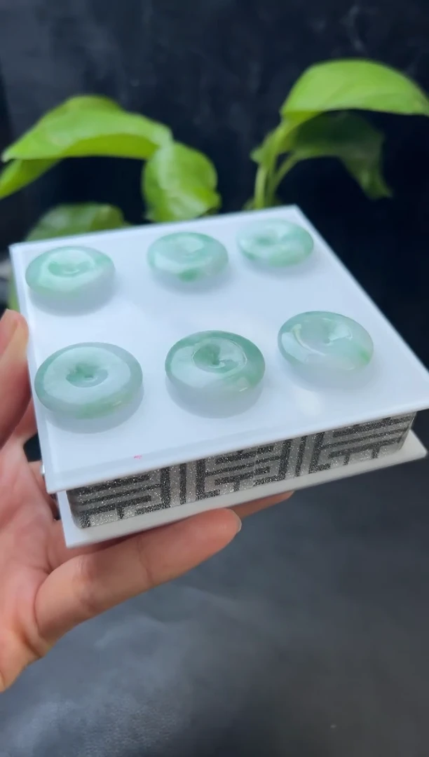 【闪购商品】翡翠挂件未镶嵌W356-24081603A多样性发一件