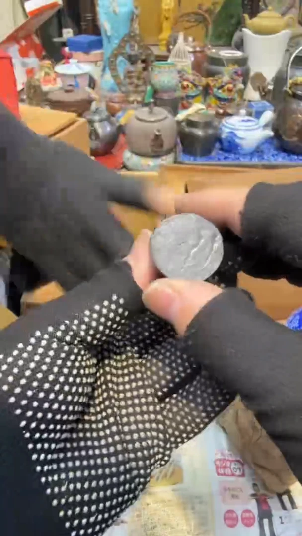 金属中古艺术工艺美术品