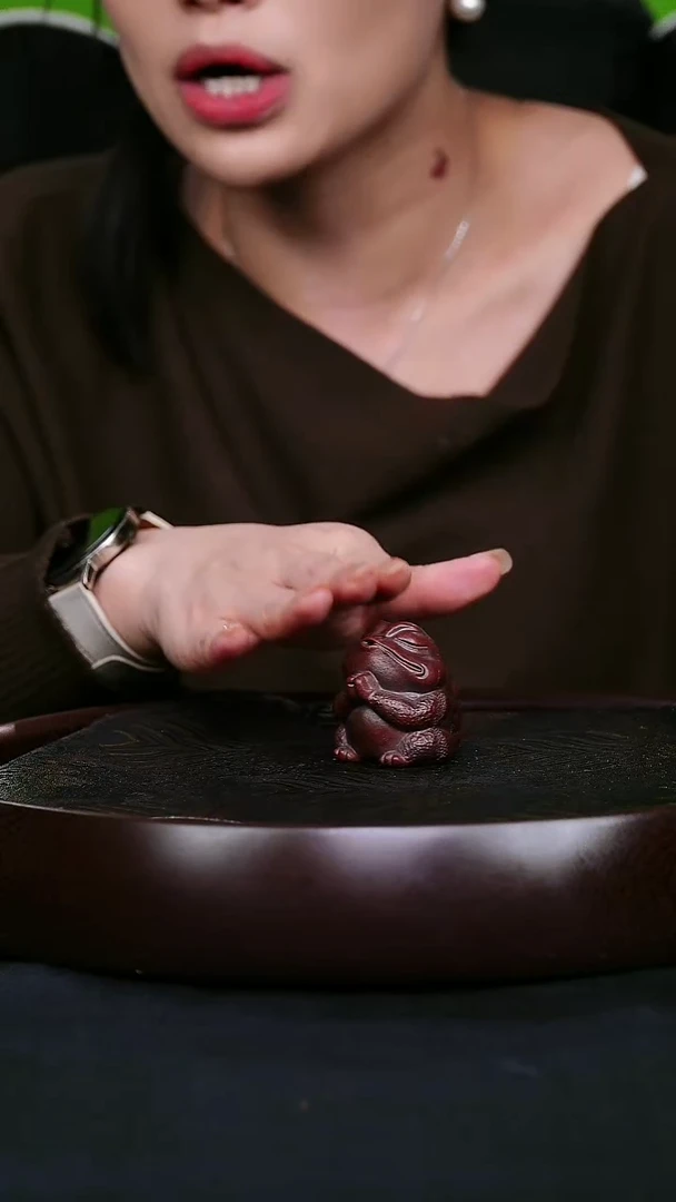 茶壶紫砂宜兴紫砂插香金蝉